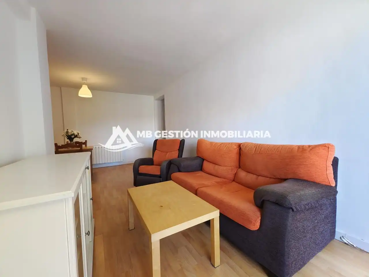 Sala de estar de Piso en venta en Fuenlabrada con Calefacción, Terraza y Piscina