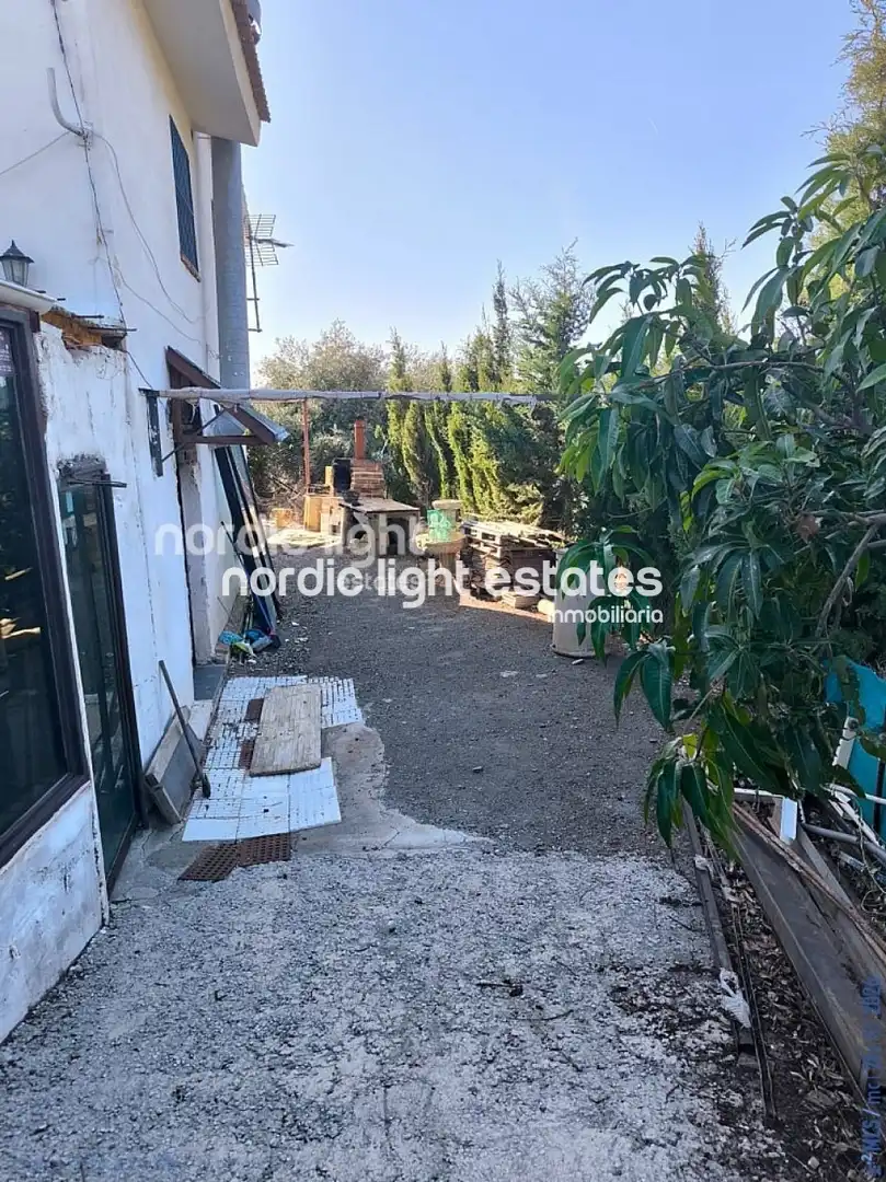 Casa amb piscina en venda a El Borge, imagen 14