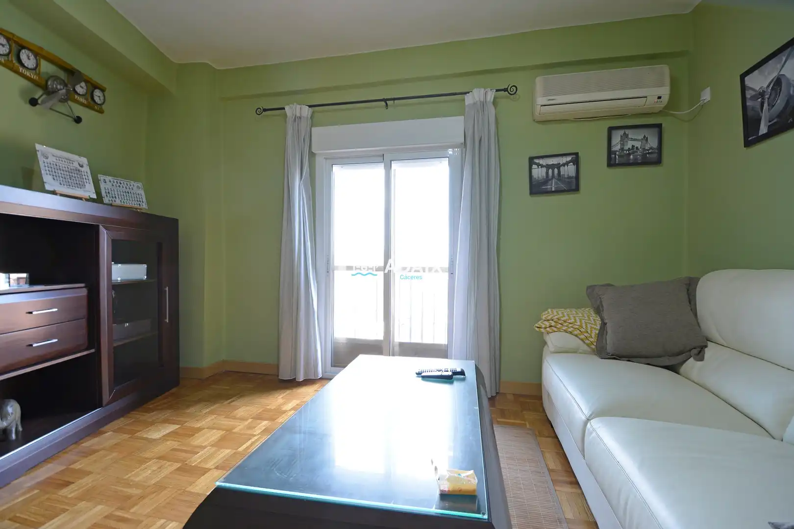 Sala d'estar de Pis en venda en Cáceres amb Aire condicionat, Calefacció i Terrassa