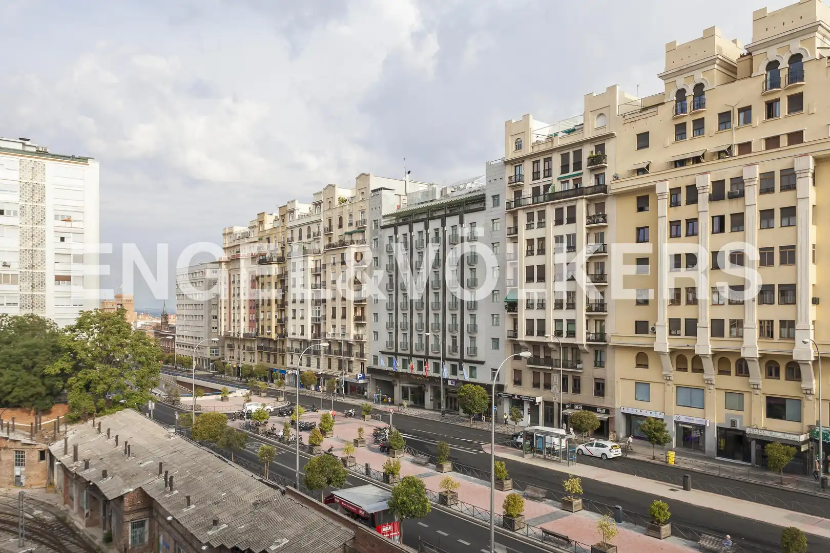 Vista exterior de Piso de alquiler en Madrid con Aire acondicionado, Calefacción y Terraza