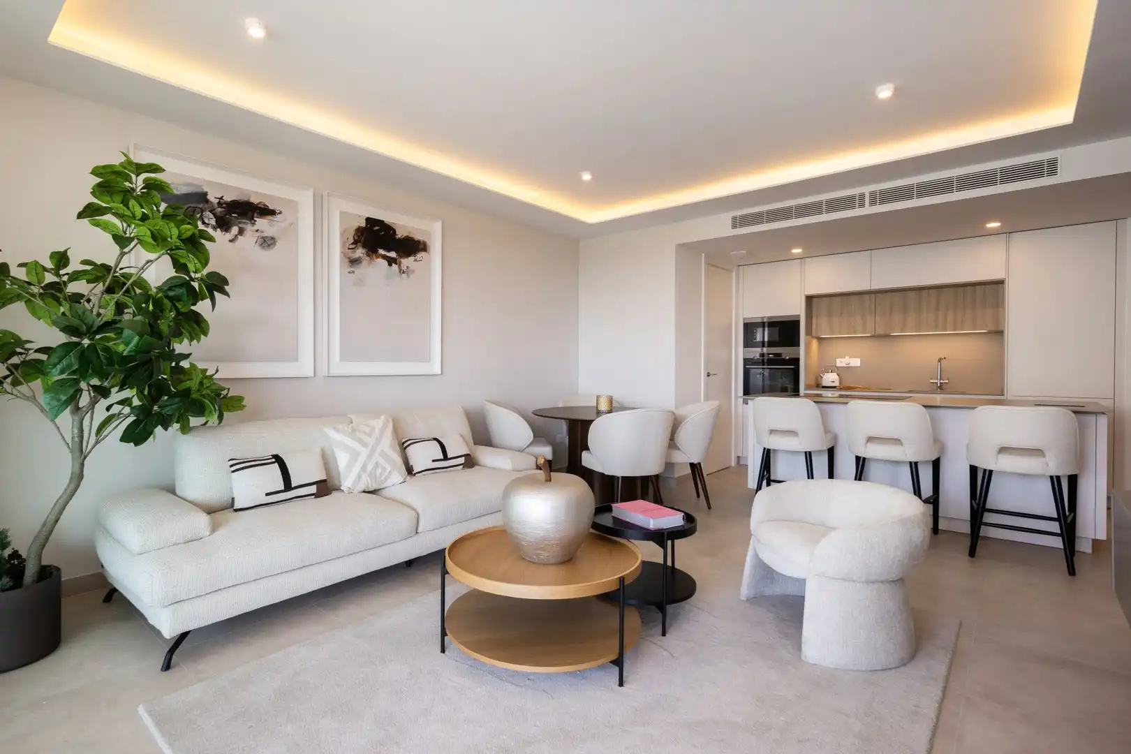 Flat with pool for sale in Castillo Sohail - Myramar, imagen 12