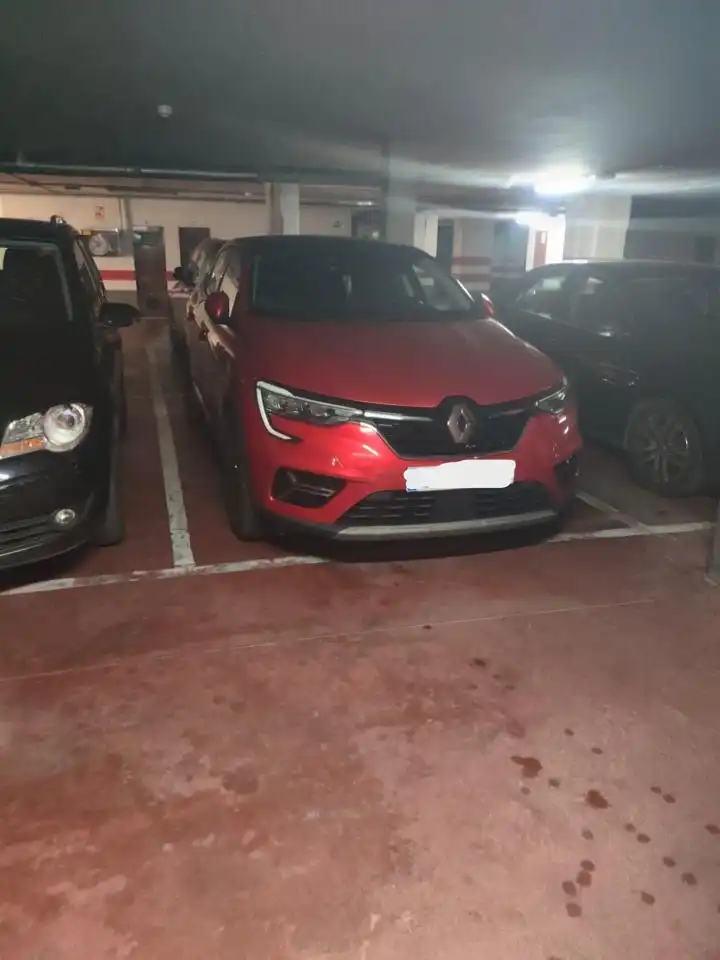 Parkplatz von Garage zum Verkauf in Huesca