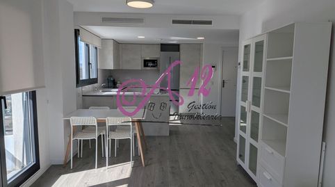 Foto 3 von Wohnung zur Miete in Del Serpis, Ciutat Jardí, Valencia Capital