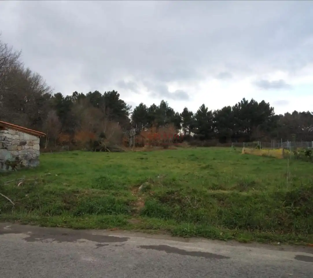 Terreni e lotti in vendita a A TELLEIRA