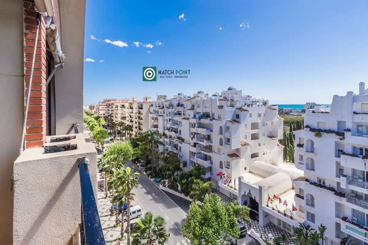 Vista exterior de Piso en venta en Almuñécar