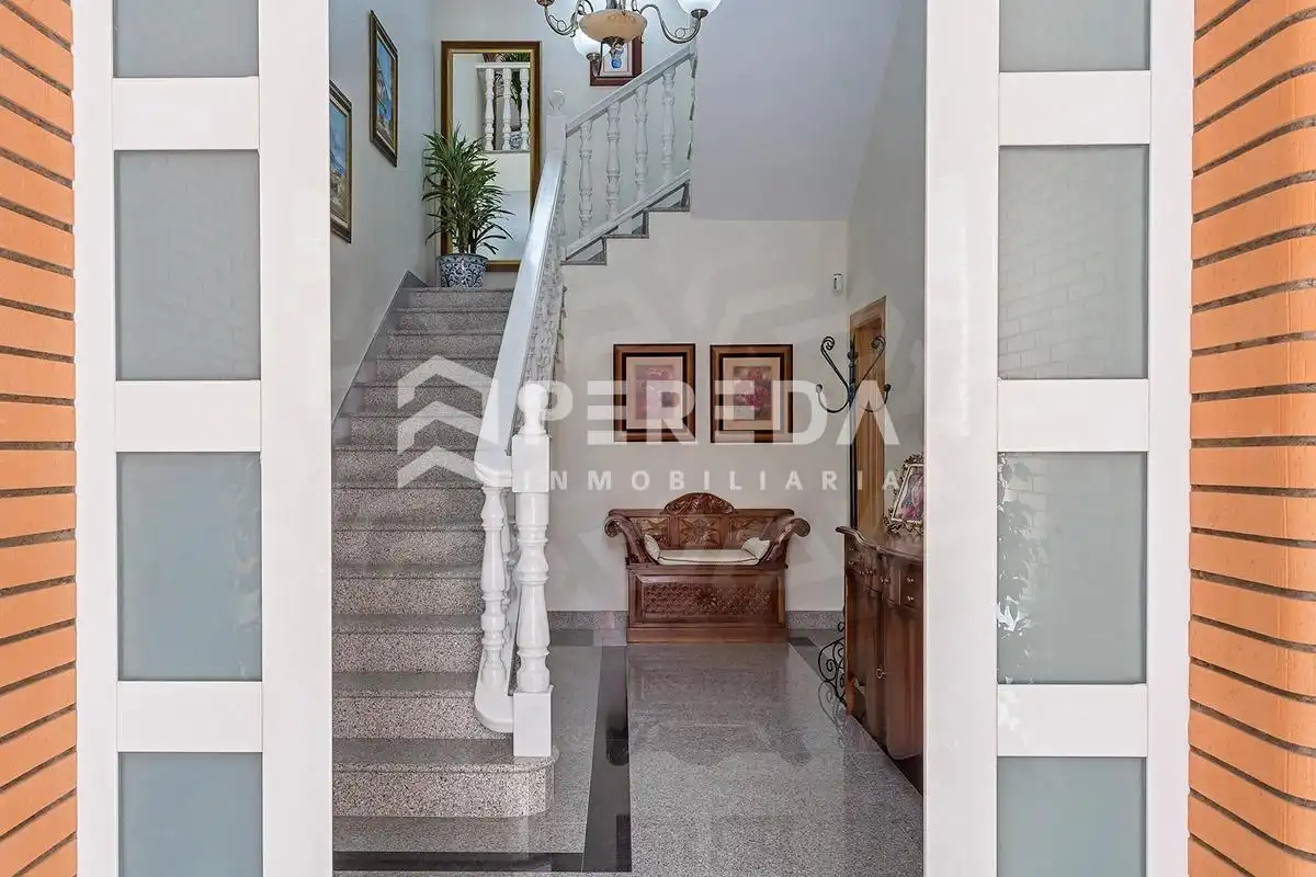 Casa adosada en venta en Roquetas de Mar con Aire acondicionado, Jardín privado y Terraza