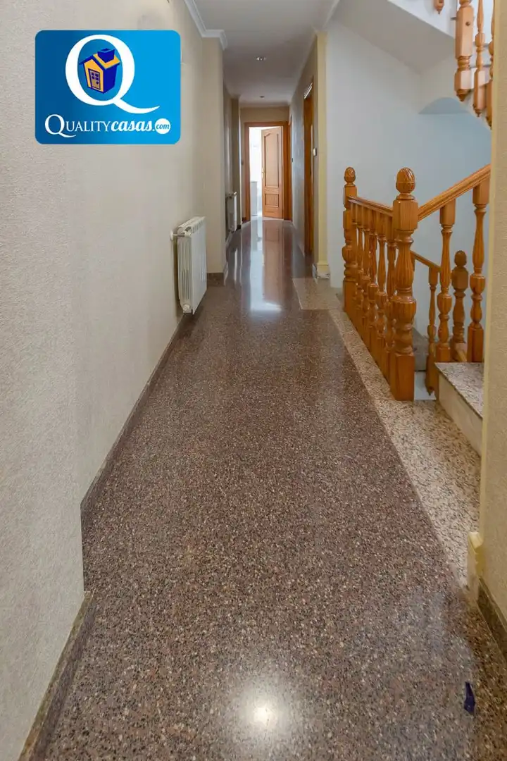 Casa o chalet en venta en Villena con Calefacción, Terraza y Trastero