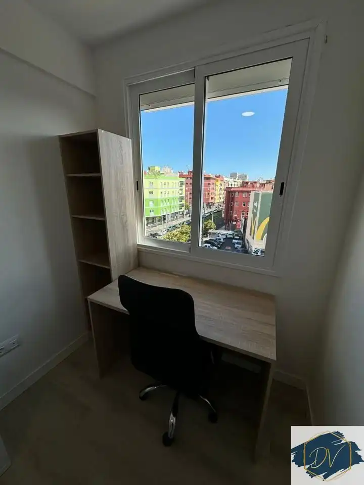 Schlafzimmer von Wohnung zur untervermieten in San Cristóbal de la Laguna mit Möbliert