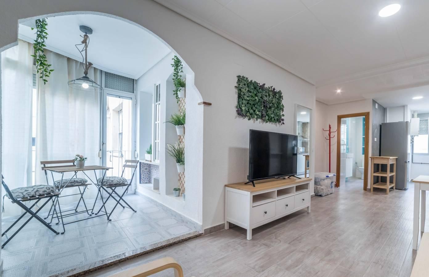 Pis de lloguer a Pintor Anglada, 7, L'Illa Perduda