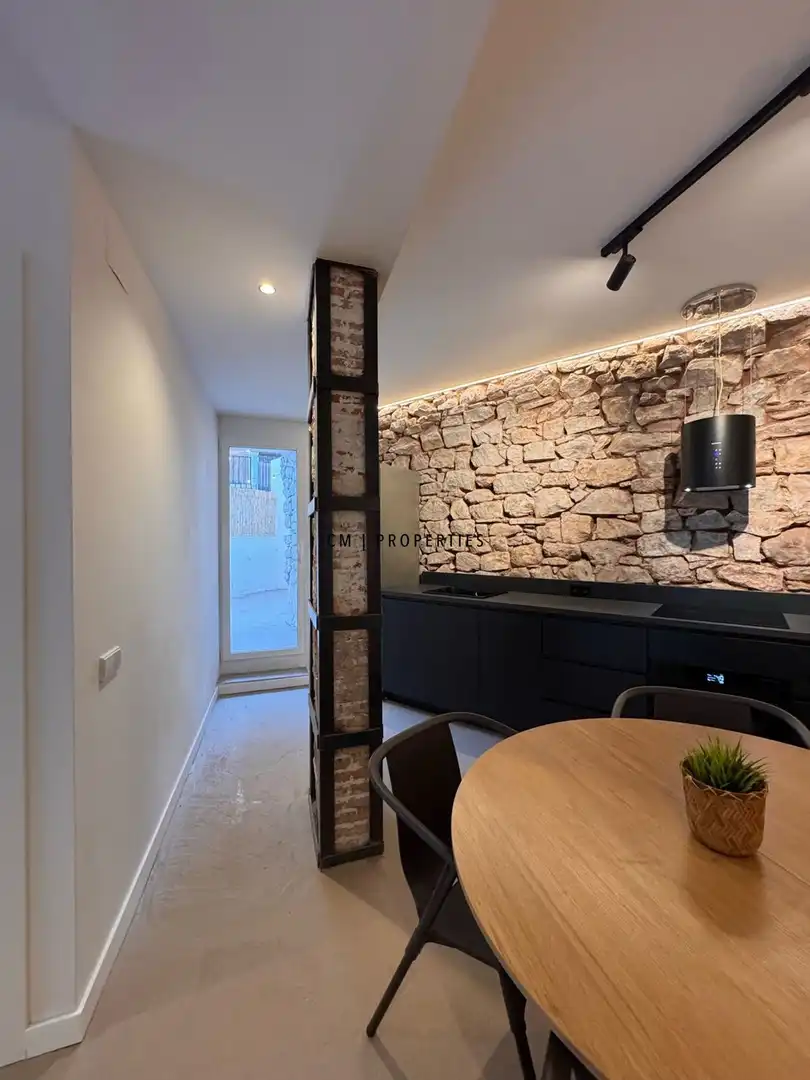 Piso de alquiler en Serra con Aire acondicionado, Calefacción y Terraza