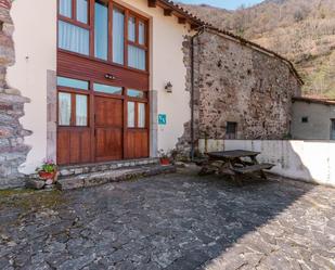 Exterior view of House or chalet for sale in Somiedo  with Heating, Private garden and Terrace