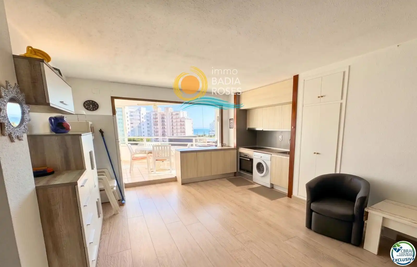 Vista exterior de Piso en venta en Roses con Calefacción, Parquet y Terraza