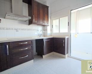 Kitchen of Flat for sale in Badajoz Capital  with Air Conditioner