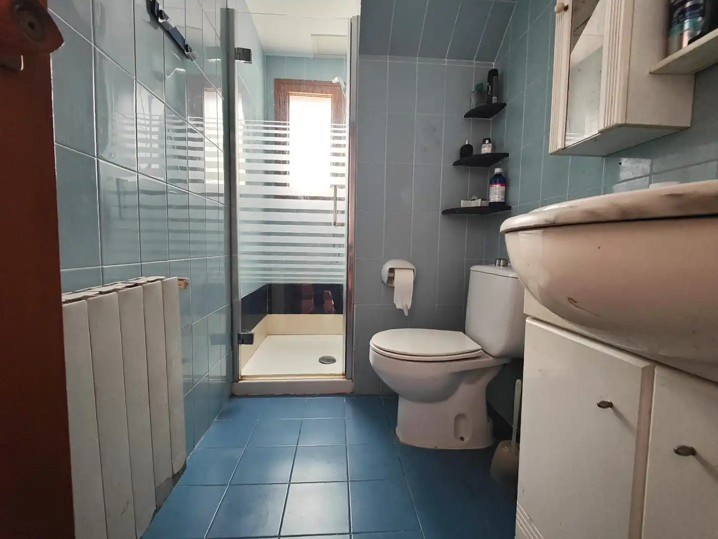Baño de Casa adosada en venta en Calafell con Aire acondicionado, Calefacción y Jardín privado