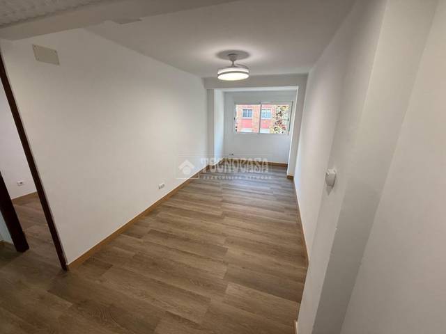 Piso en Venta en La Jota