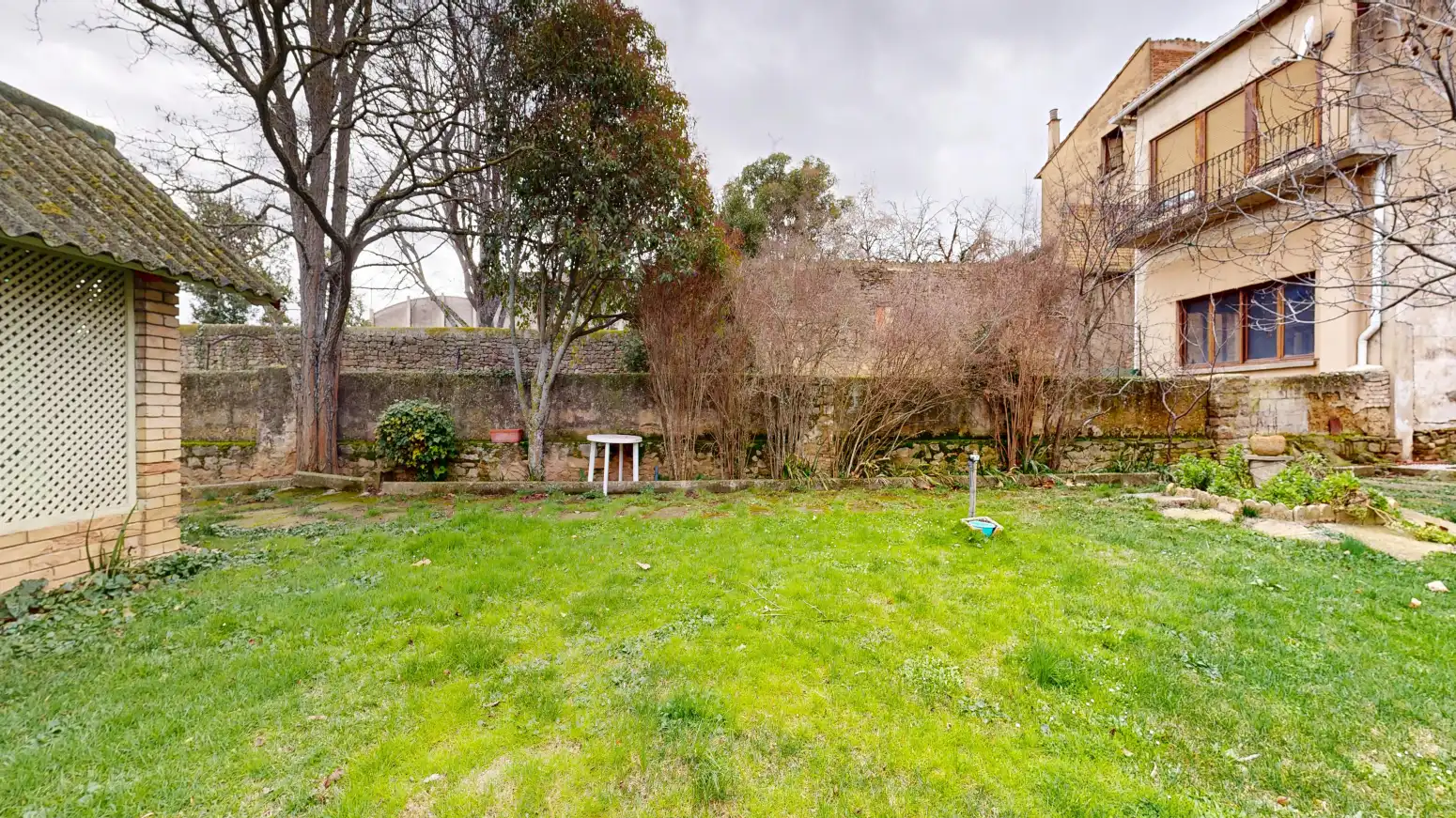Houses for sale in Tafalla  with Heating, Private garden and Parquet flooring