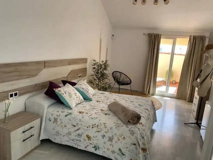 Dormitori de Dúplex en venda en Fuengirola amb Aire condicionat, Calefacció i Terrassa