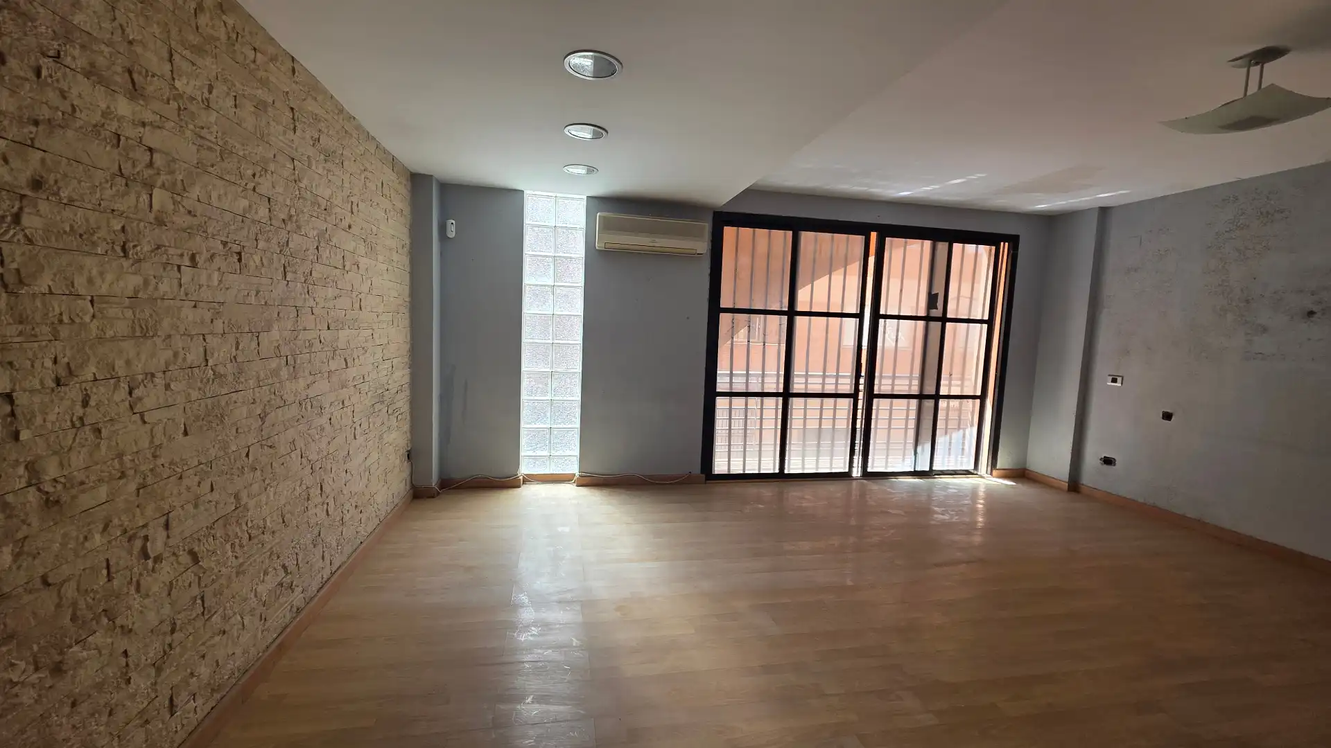 Flat for sale in Sollana  with Air Conditioner, Terrace and Oven