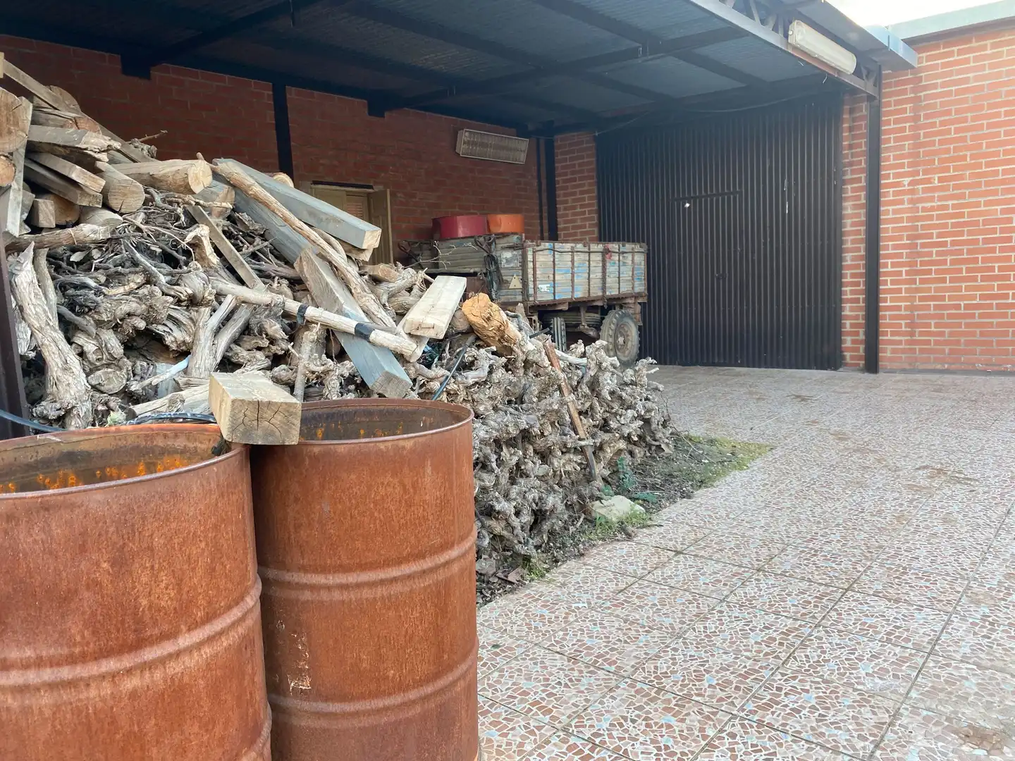 Vista exterior de Casa o chalet en venta en Tomelloso con Jardín privado, Trastero y Amueblado