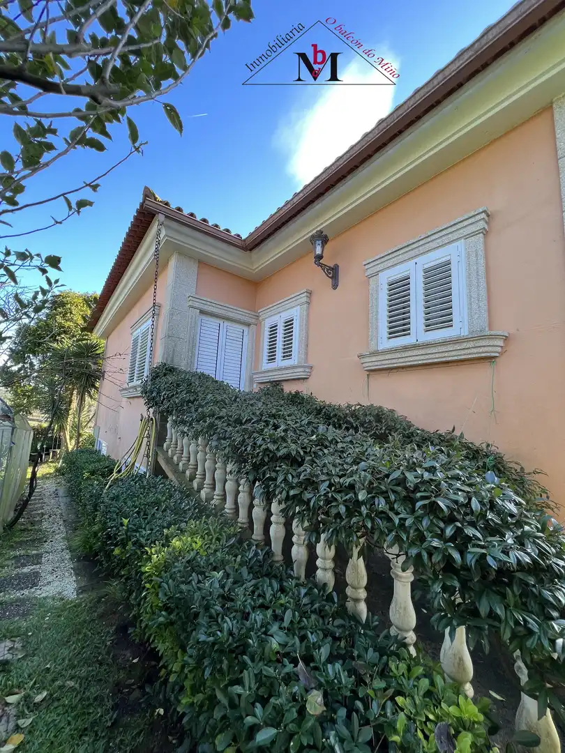 Vista exterior de Casa o chalet en venta en Tomiño