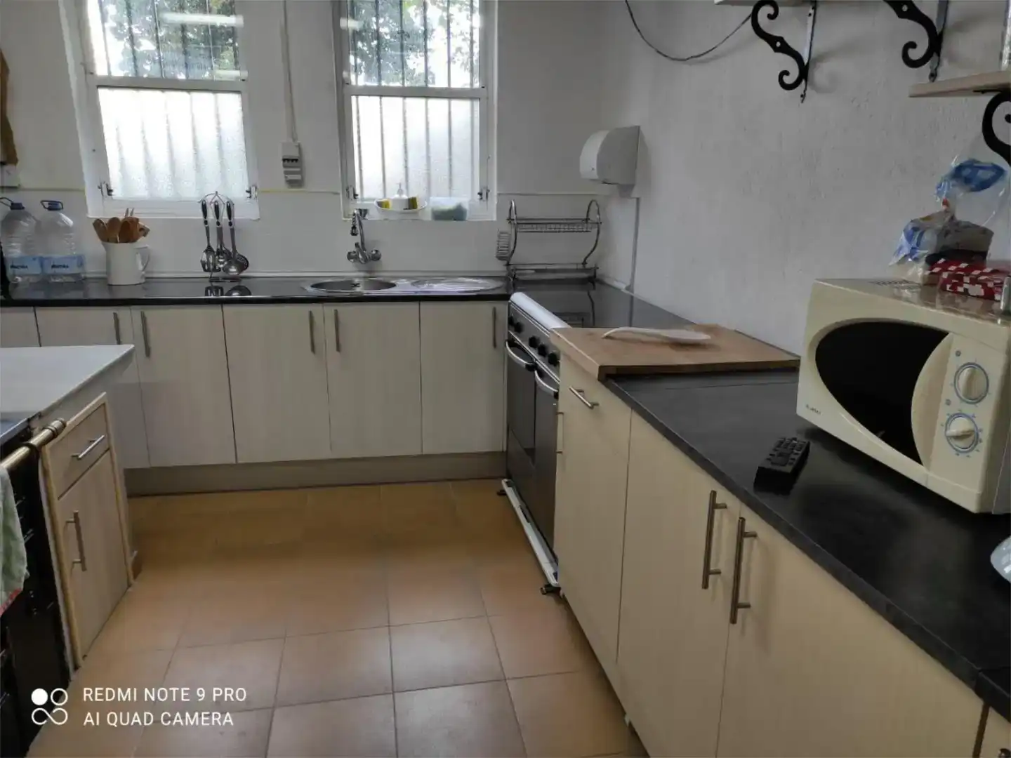 Cocina de Casa o chalet en venta en Monterroso con Jardín privado, Piscina y Amueblado