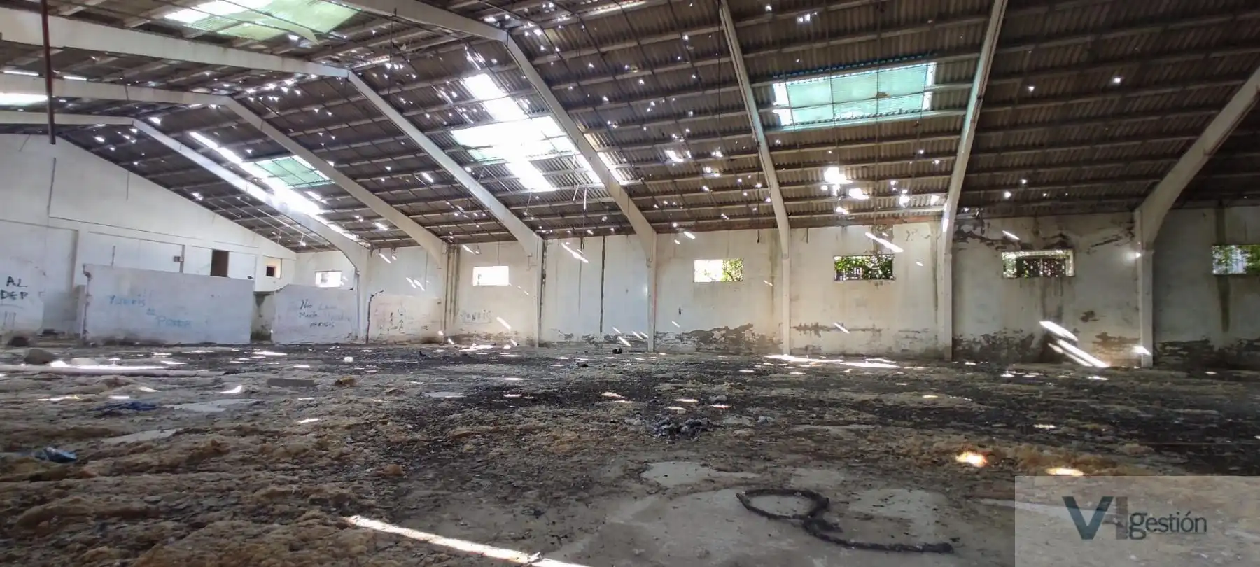 Fabrikhallen zum Verkauf in de Arcos, 4, Villamartín