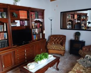 Sala d'estar de Casa o xalet en venda en Cantaracillo