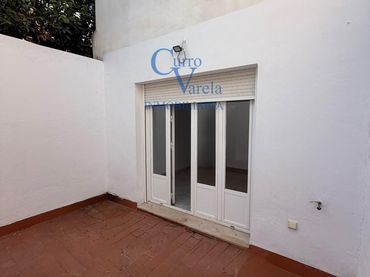 Pis amb jardí en venda a Calle Real Utrera