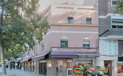 Exterior view of Flat for sale in Santa Coloma de Gramenet