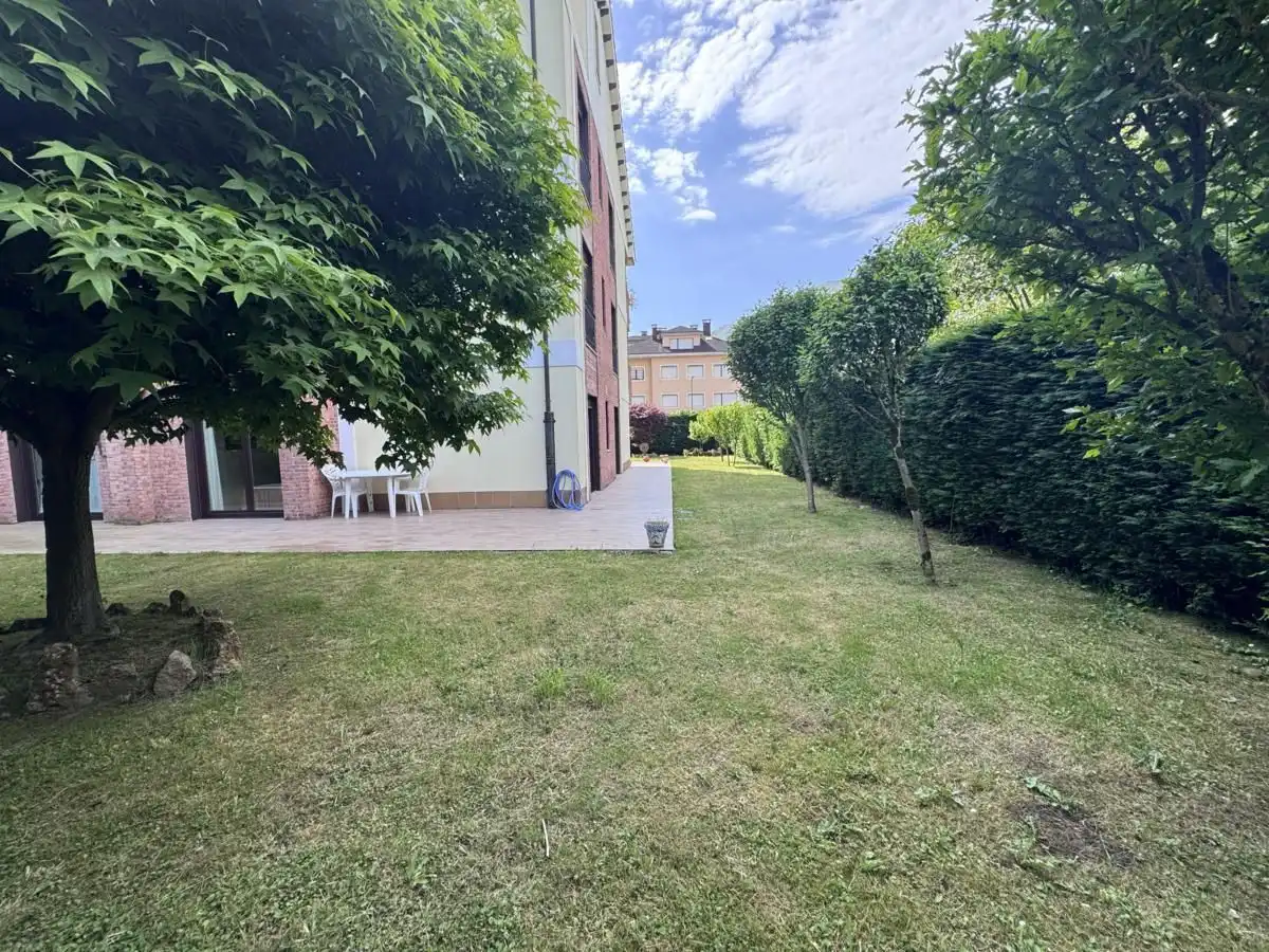 Garten von Wohnung zum Verkauf in Llanes mit Heizung, Privatgarten und Terrasse