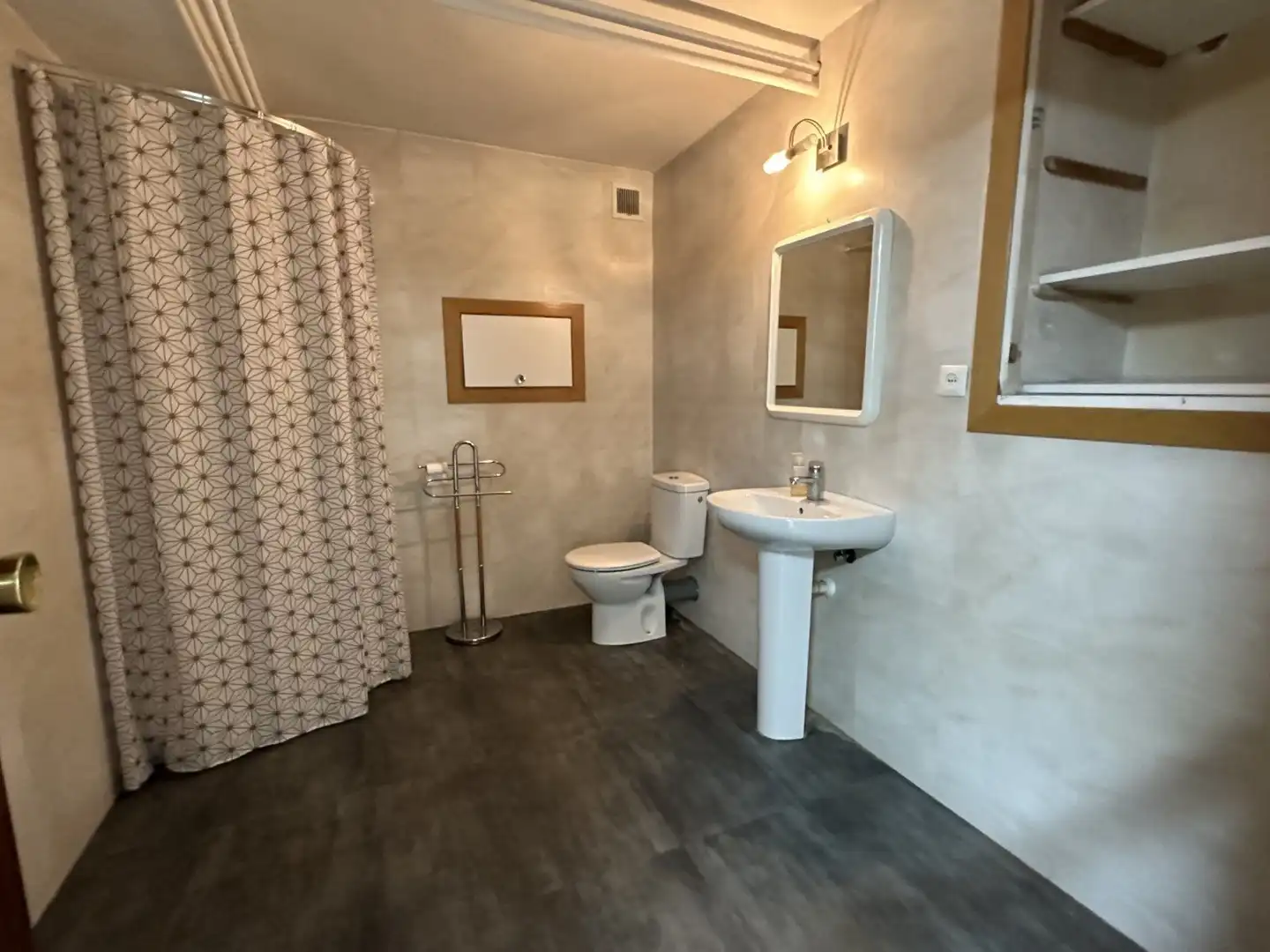Office for rent in N/A, -1, Jesuitas