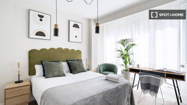 Piso en Alquiler en Castellana