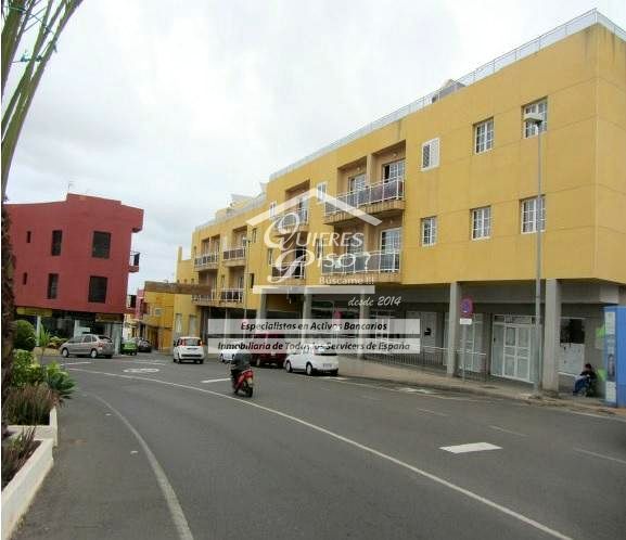 Vista exterior de Pis en venda en Gáldar