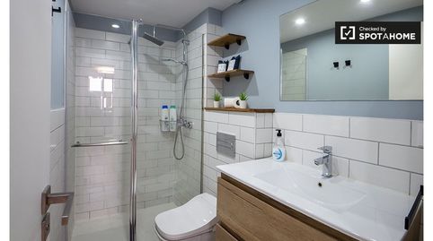Photo 5 of Room in Sant Francesc, Valencia Capital
