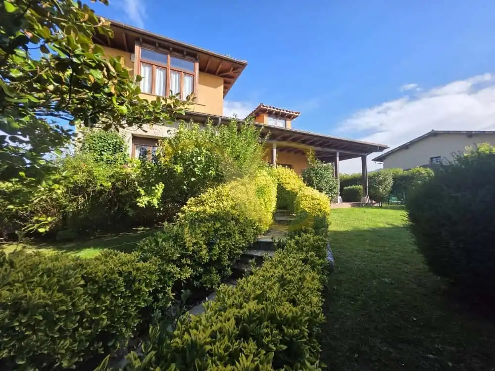 Casa o xalet en venda a Póo, Celorio - Poó - Parres