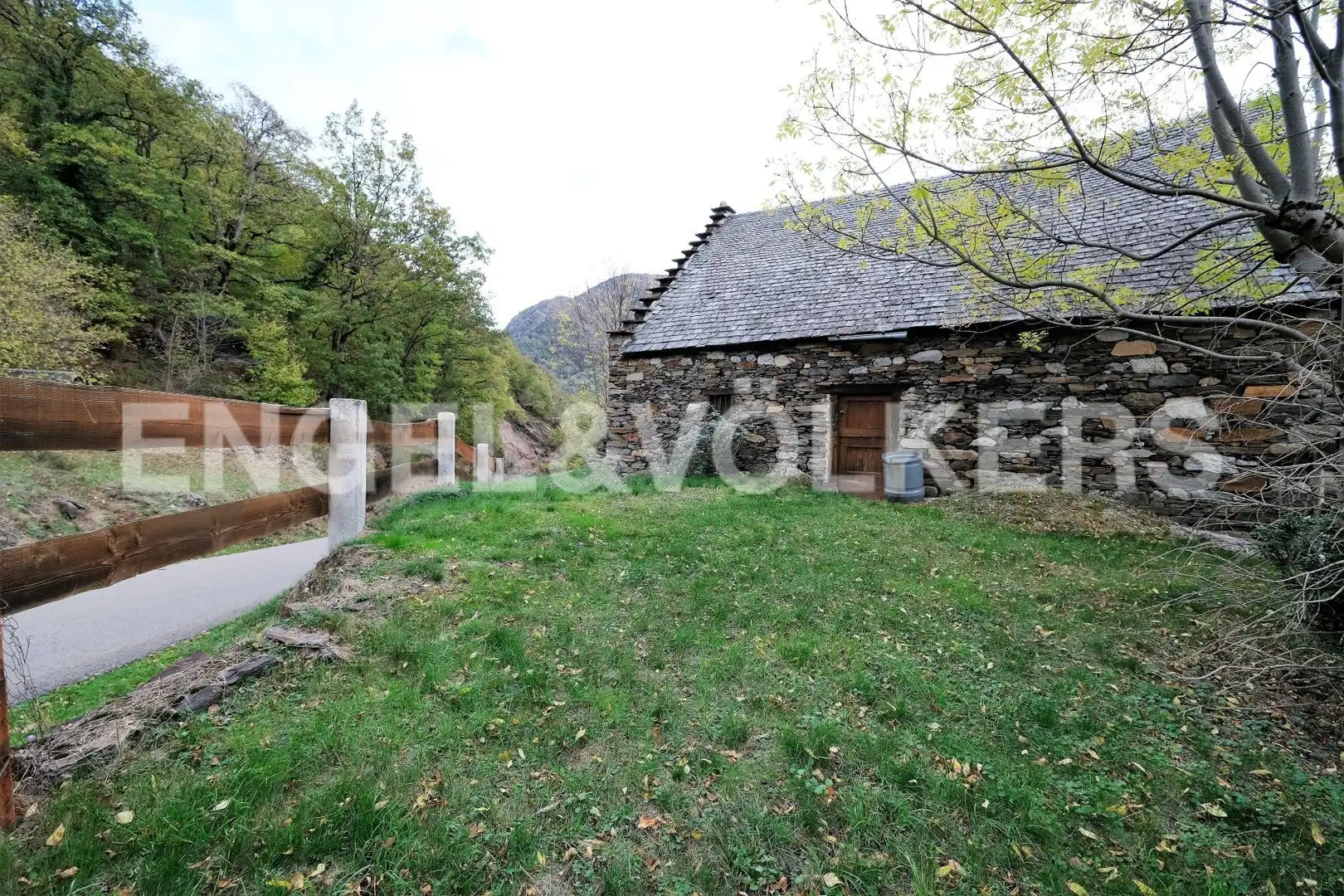 Casa con jardín en venta en Bausen, imagen 16