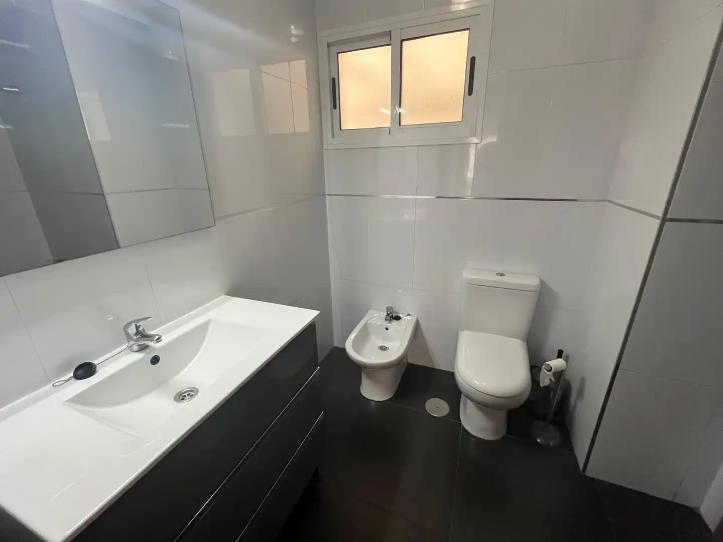 Baño de Piso en venta en Sevilla con Aire acondicionado, Terraza y Balcón