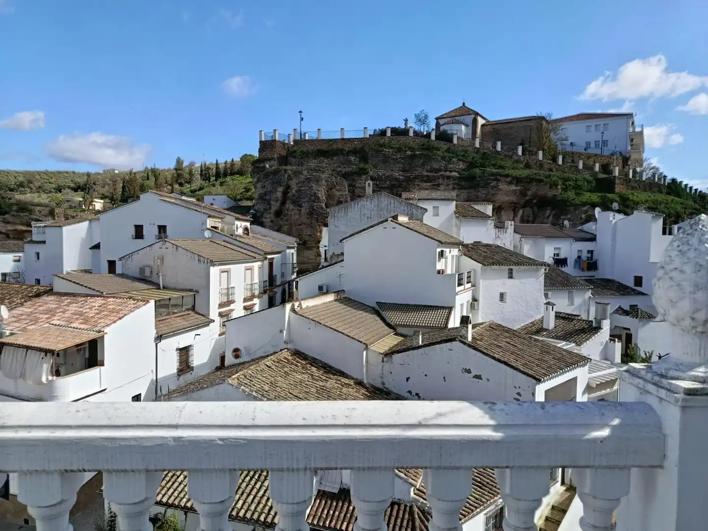 Exterior view of Duplexes for sale in Setenil de las Bodegas  with Terrace and Balcony
