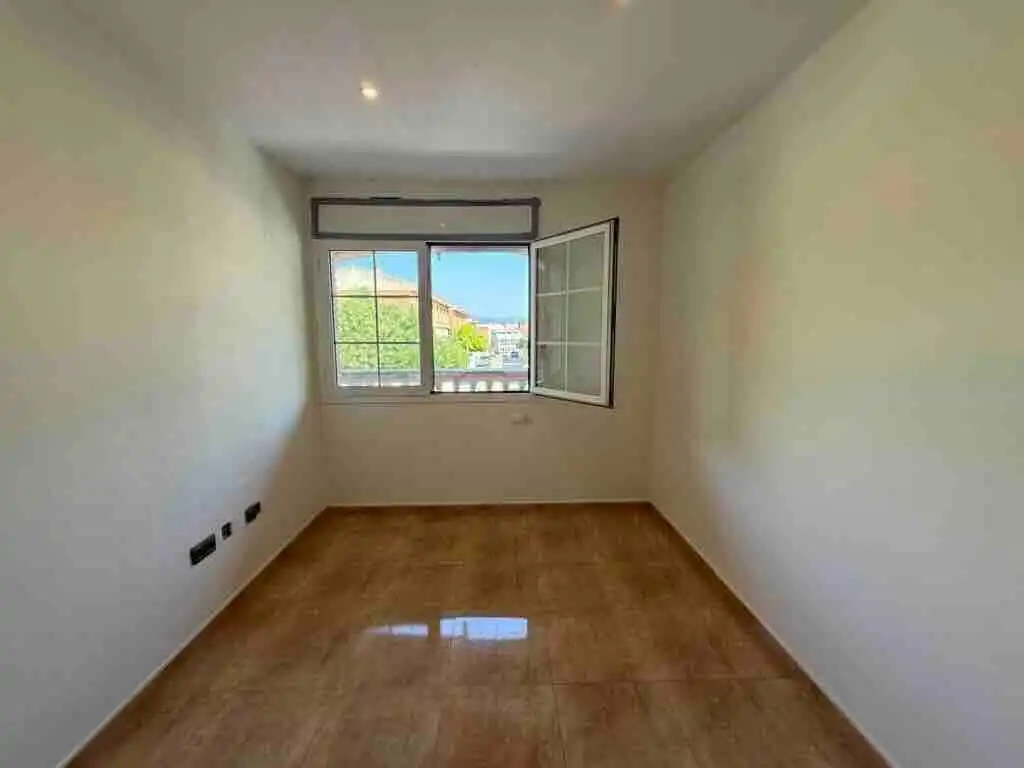 Bedroom of Flat for sale in Cambrils