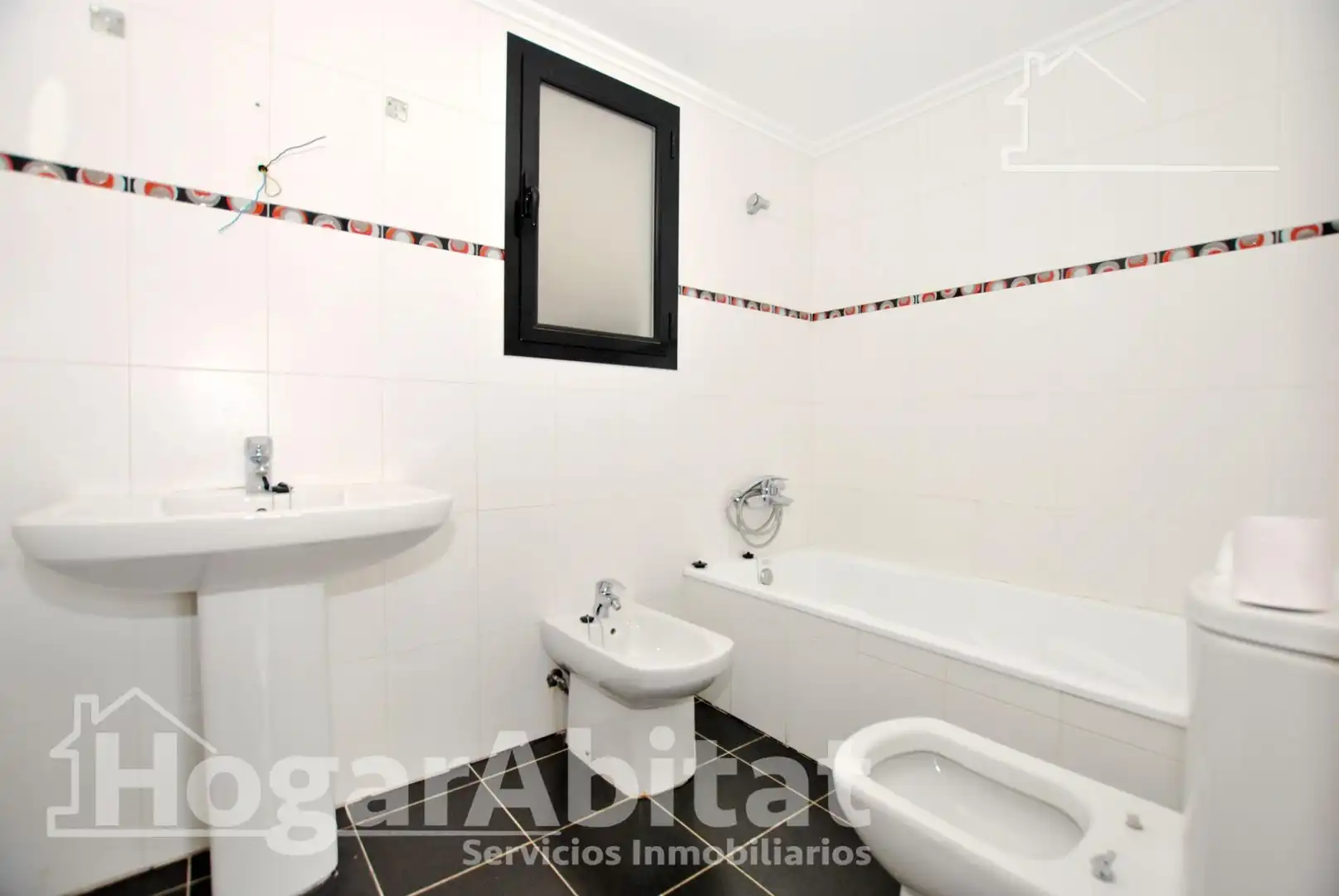 Baño de Piso en venta en Dénia con Aire acondicionado, Calefacción y Terraza