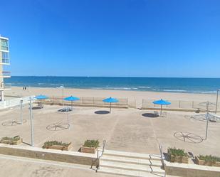 Exterior view of Apartment for sale in  Valencia Capital  with Air Conditioner, Private garden and Terrace
