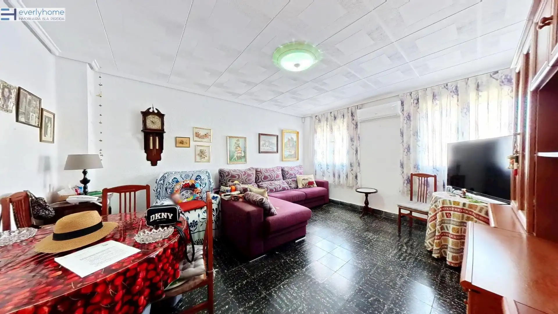 Sala d'estar de Pis en venda en Valencia