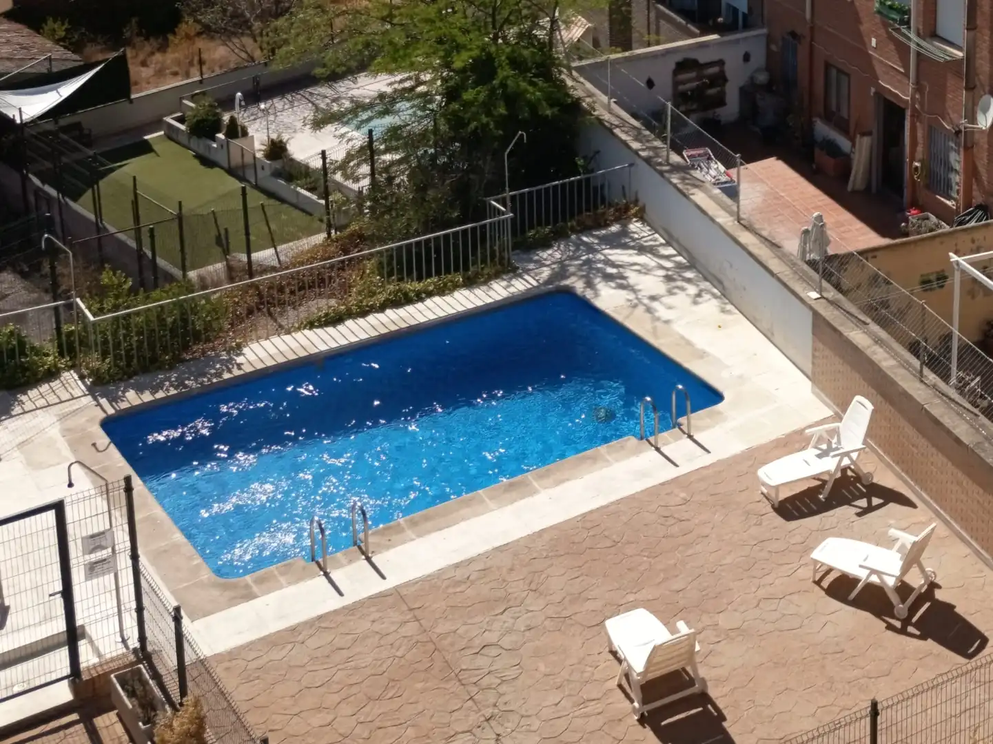 Piscina de Piso de alquiler en Las Rozas de Madrid con Parquet y Amueblado