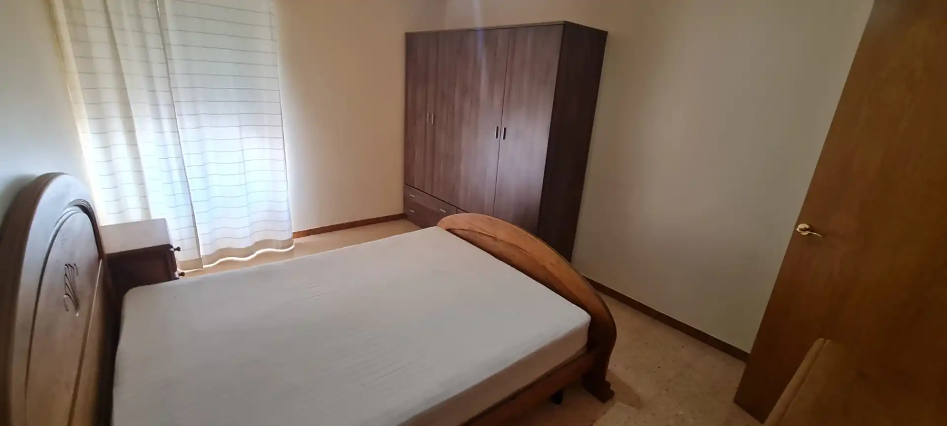 Habitación de Piso de alquiler en La Vall d'Uixó con Amueblado, Lavadora y Microondas