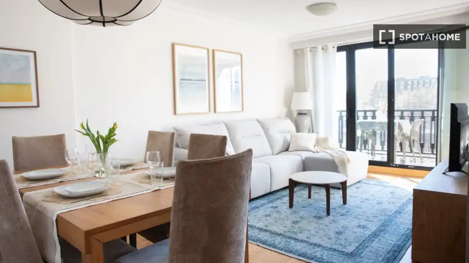 Wohnzimmer von Wohnungen zur untervermieten in Donostia - San Sebastián  mit Klimaanlage, Heizung und Terrasse