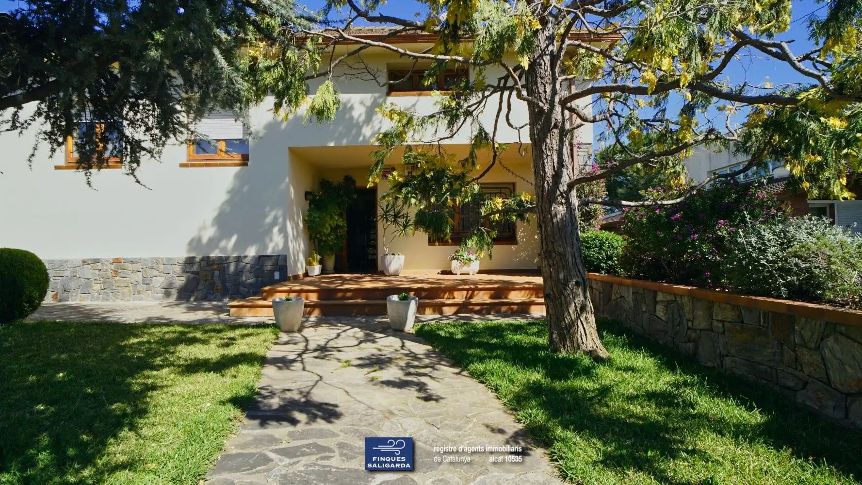 Jardín de Casa o chalet en venta en Canovelles con Aire acondicionado, Calefacción y Terraza