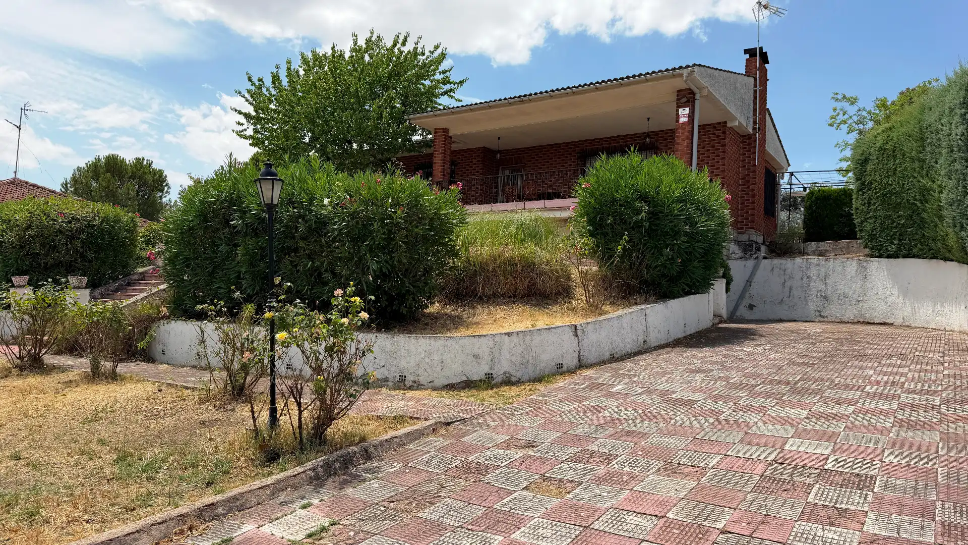 Exterior view of Houses for sale in Santa Cruz del Retamar  with Private garden, Terrace and Swimming Pool