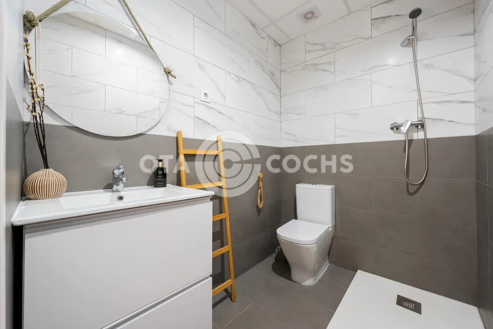 Baño de Piso en venta en Reus con Aire acondicionado, Calefacción y Terraza