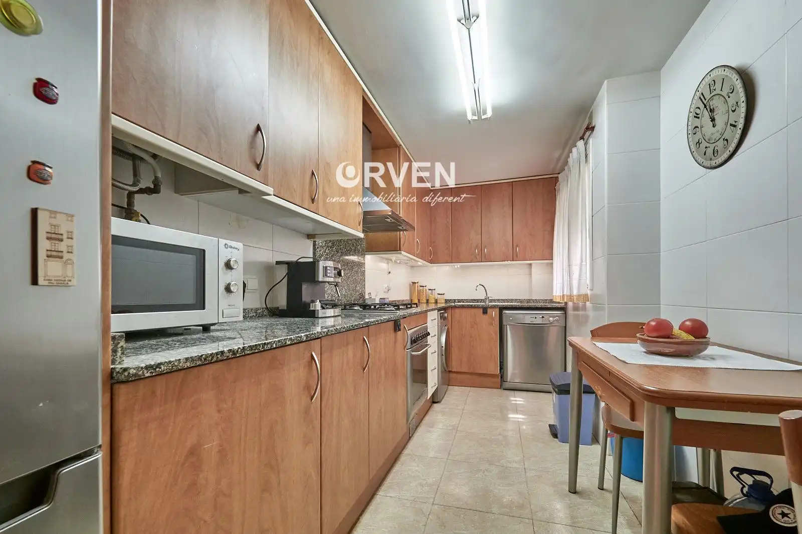 Cocina de Piso en venta en El Vendrell con Calefacción, Terraza y Amueblado