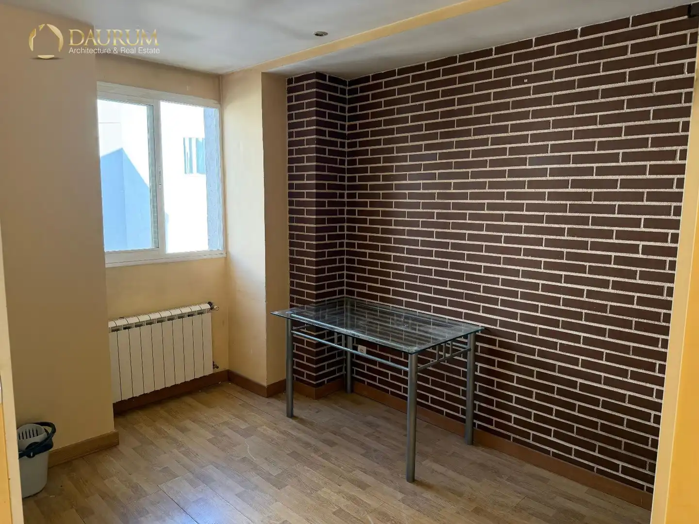 Flat for sale in Madrid  with Air Conditioner, Heating and Storage room